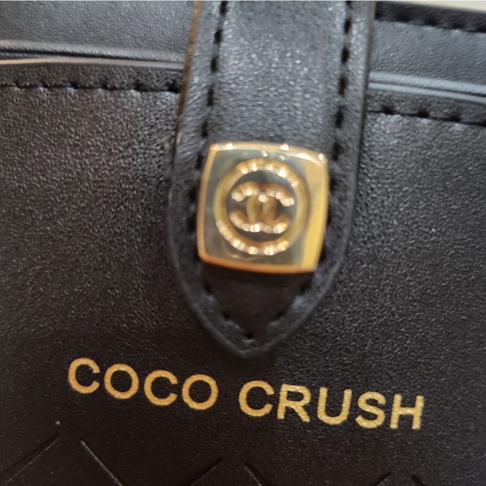 Coco Crush Black Leather Phone Case with Chain - Picture 9 of 10